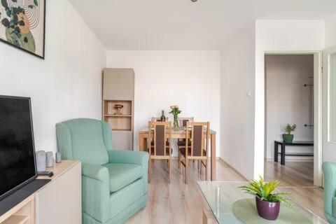 Gem Apartment